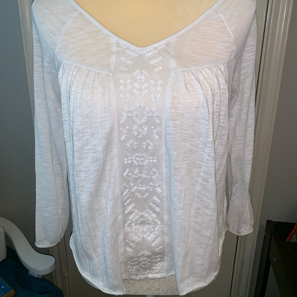 White American Eagle top